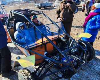 Остров Огой, обед на льду и катание на багги