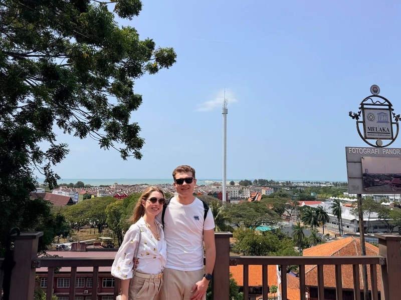 Продолжение путешествия по Малайзии с Тиной (накануне изучили Куала-Лумпур, завтра - Путруджайю). Сегодня же посетили город