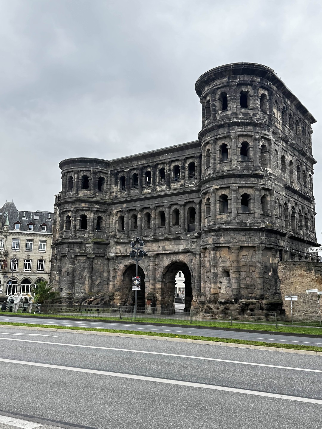 Охватили все достопримечательности, детям было интересно