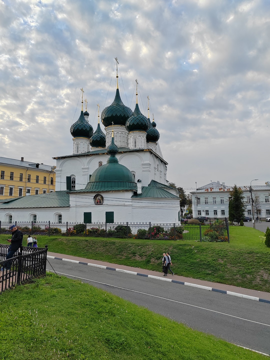Ярославль вдоль и поперёк (в группе) (Елена)