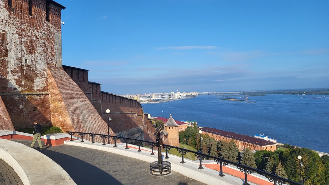 По визитным карточкам Нижнего Новгорода (Леонид)