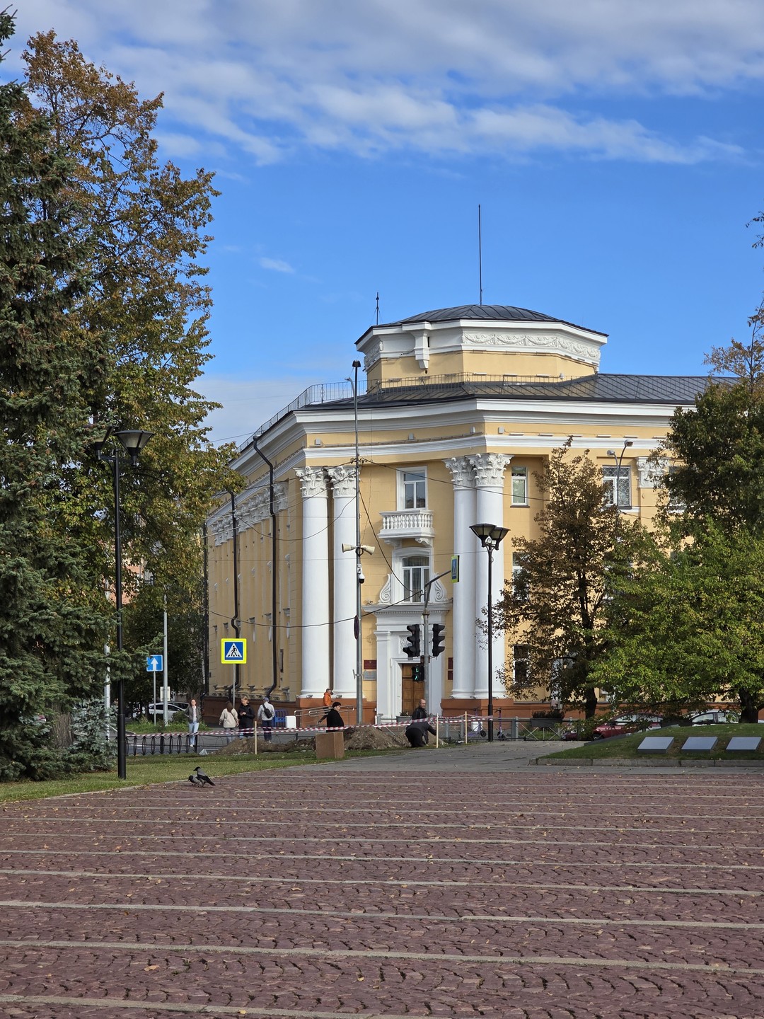 Классная экскурсия! Нам очень понравилась, в том числе составляющая прогулки по карельскому лесу.