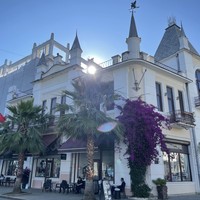 Фото отзыва 2: экскурсия "Многоликий Сухум: пешая экскурсия по городу с открытками и фото 19-20 веков"
