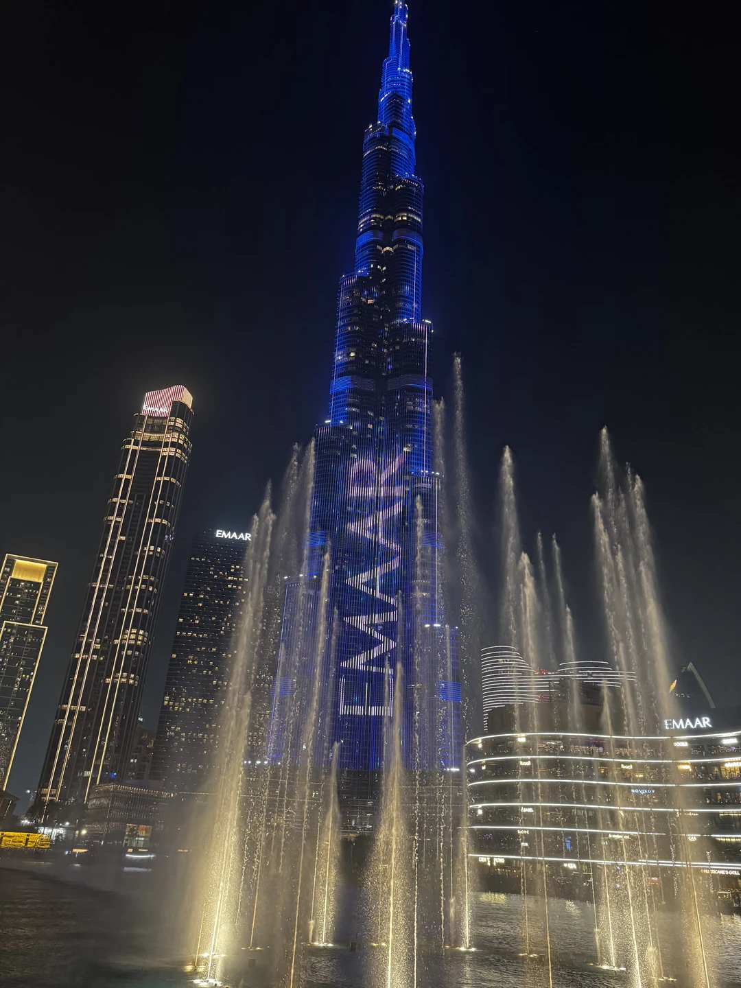 Экскурсия нам очень понравилась. Амин оперативно ответил на все вопросы перед экскурсией, вовремя приехал, спланировал нашу