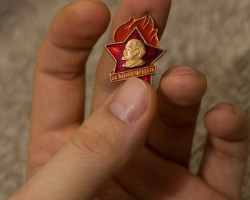 Аэробика, «Весёлые старты», турнир по плаванию, песни у костра, дискотека