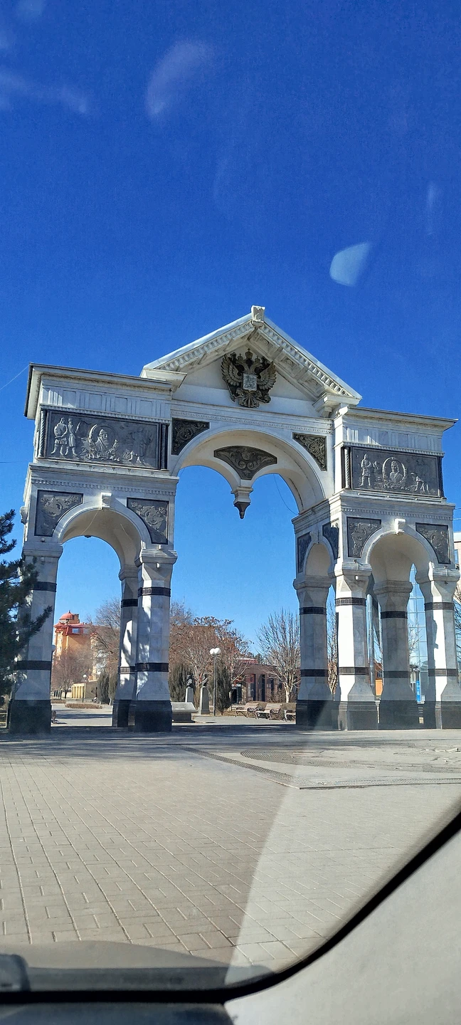 Спасибо,Сергею за интересный маршрут. Было легко общаться. Отдельное спасибо за рекомендацию пирогов. И килечки)))