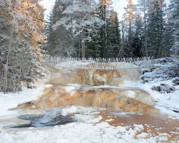 Долина героев, водопады Ахинкоски, горный парк «Рускеала» и Мраморный каньон