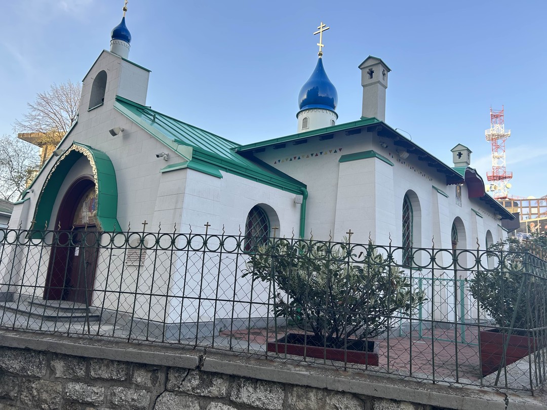 Братья навеки: о Сербии и России в центре Белграда (Кузнецова)