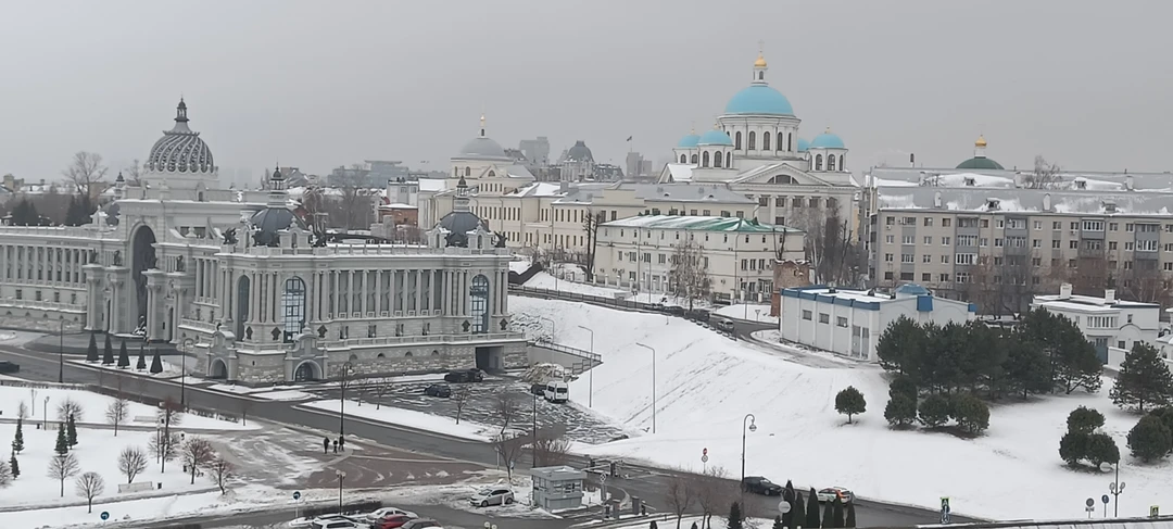 Отличная экскурсия на 5+. Очень познавательная, насыщенная интересными локациями. Отдельное спасибо нашему гиду Рустему, было интересно
