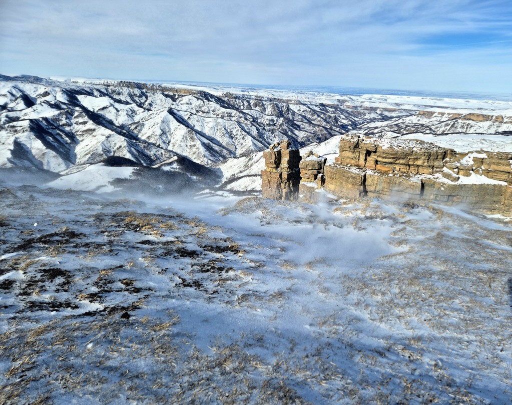 Ездили двумя семьями (четверо взрослых и дети 17,16,11,10 лет) на двух внедорожниках с Семеном и Григорием