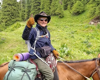 Конная прогулка и треккинг к каньонам Конорчек