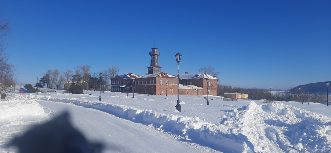 Были семьей на экскурсии в начале февраля. Очень повезло с погодой, солнечно и морозно. Свияжск прекрасен!