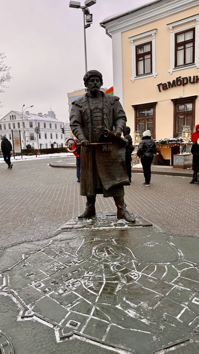 Знакомство с Минском: обзорная групповая экскурсия (Николай)