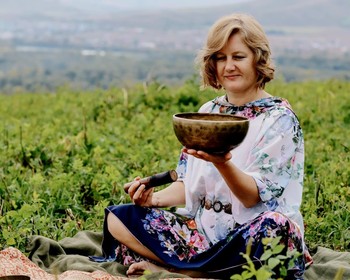 Встреча, размещение, знакомство с культурой Алтая, баня и медитация