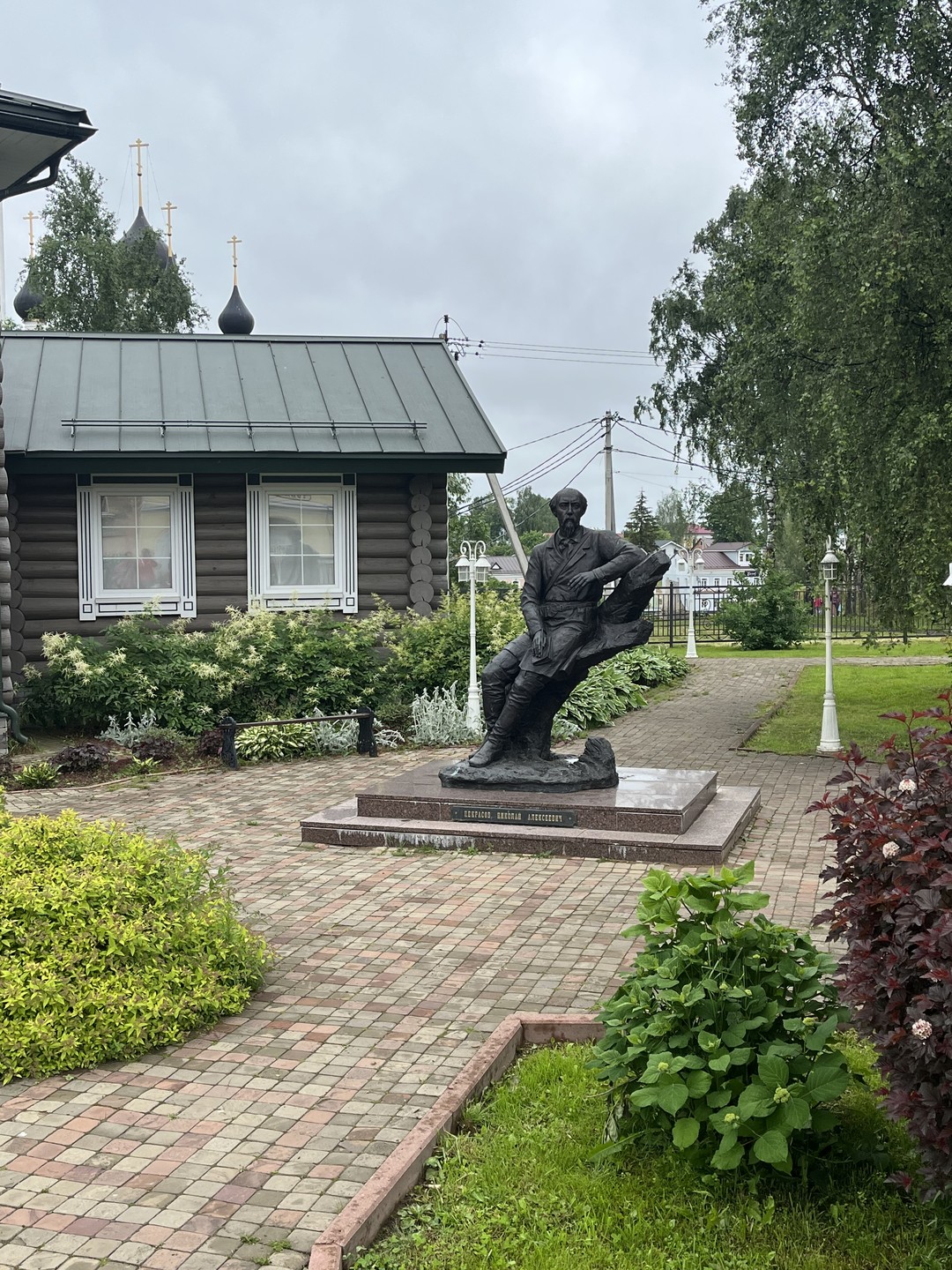 Путешествовали с гидом Натальей. Просто классный экскурсовод! Очень много рассказала про саму деревню, про жителей, про