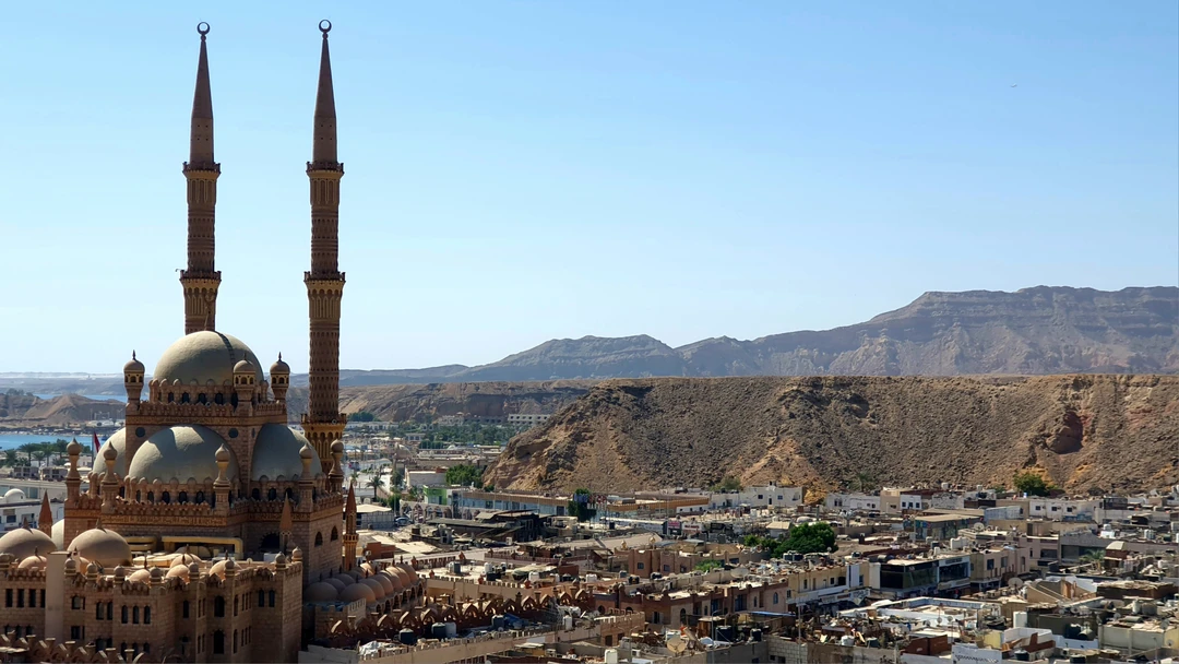 Анастасия, спасибо Вам за профессиональные фото и отличные локации для того, чтобы эти фото сделать. Хочу