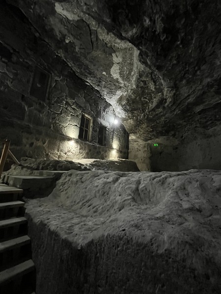 Поделюсь своими впечатлениями от поездки. Это лучшая экскурсия и лучший гид Гиоргий 13 с которым я