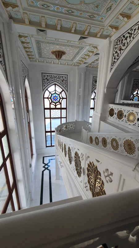 Из Махачкалы - к крупнейшей мечети Европы, небоскрёбам Грозный-Сити и вечернему Аргуну