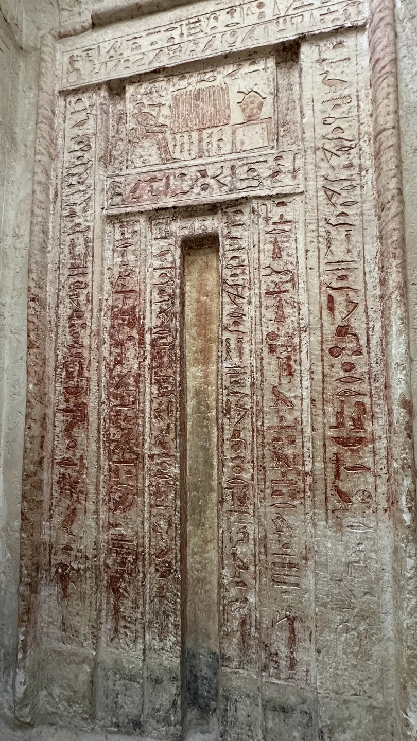 Прекрасно организована и проведена экскурсия! Махмуд заранее связался с нами и мы обсудили программу. Он подстроился