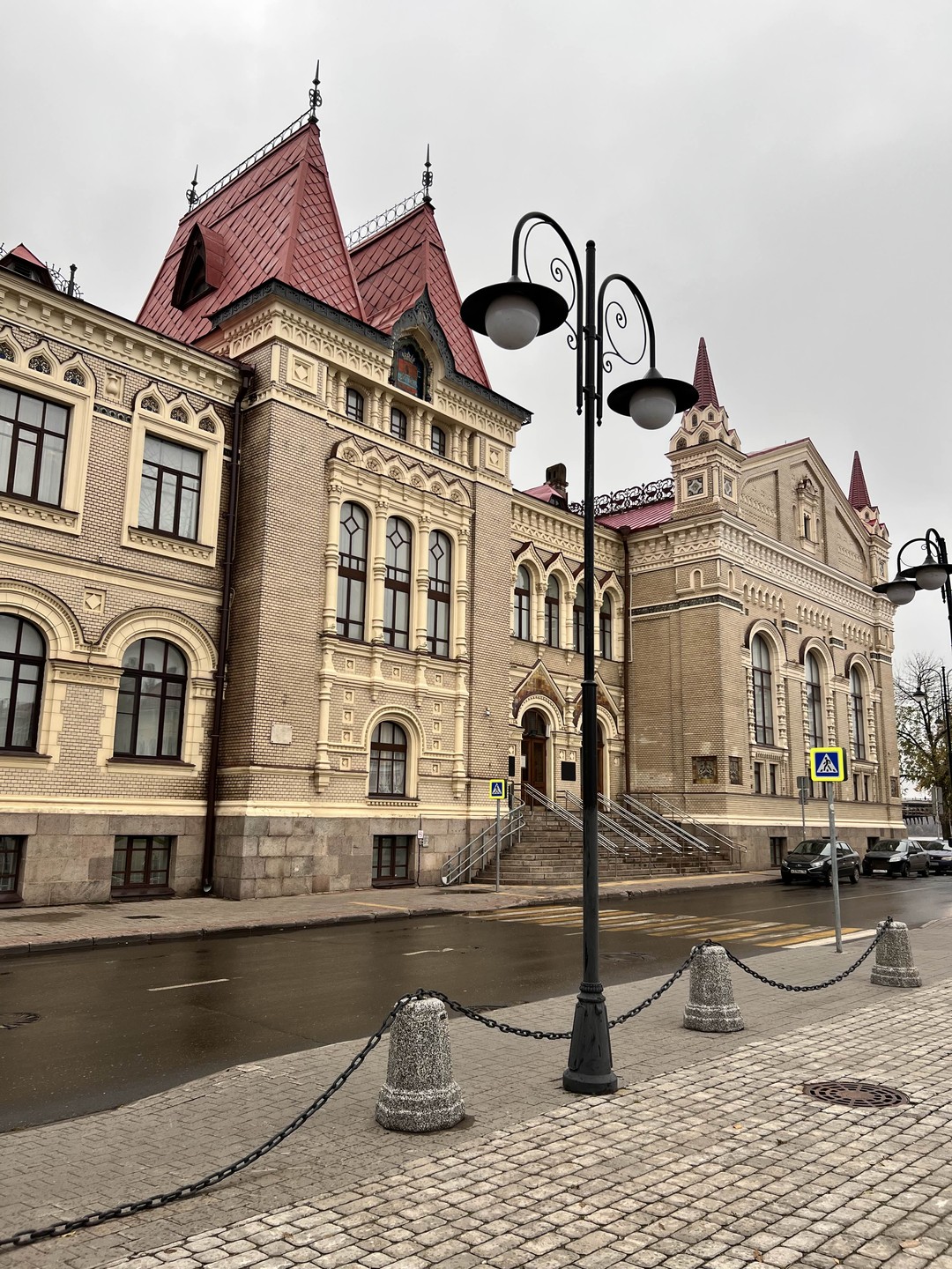 Рыбинск: из настоящего в прошлое (Киктев)
