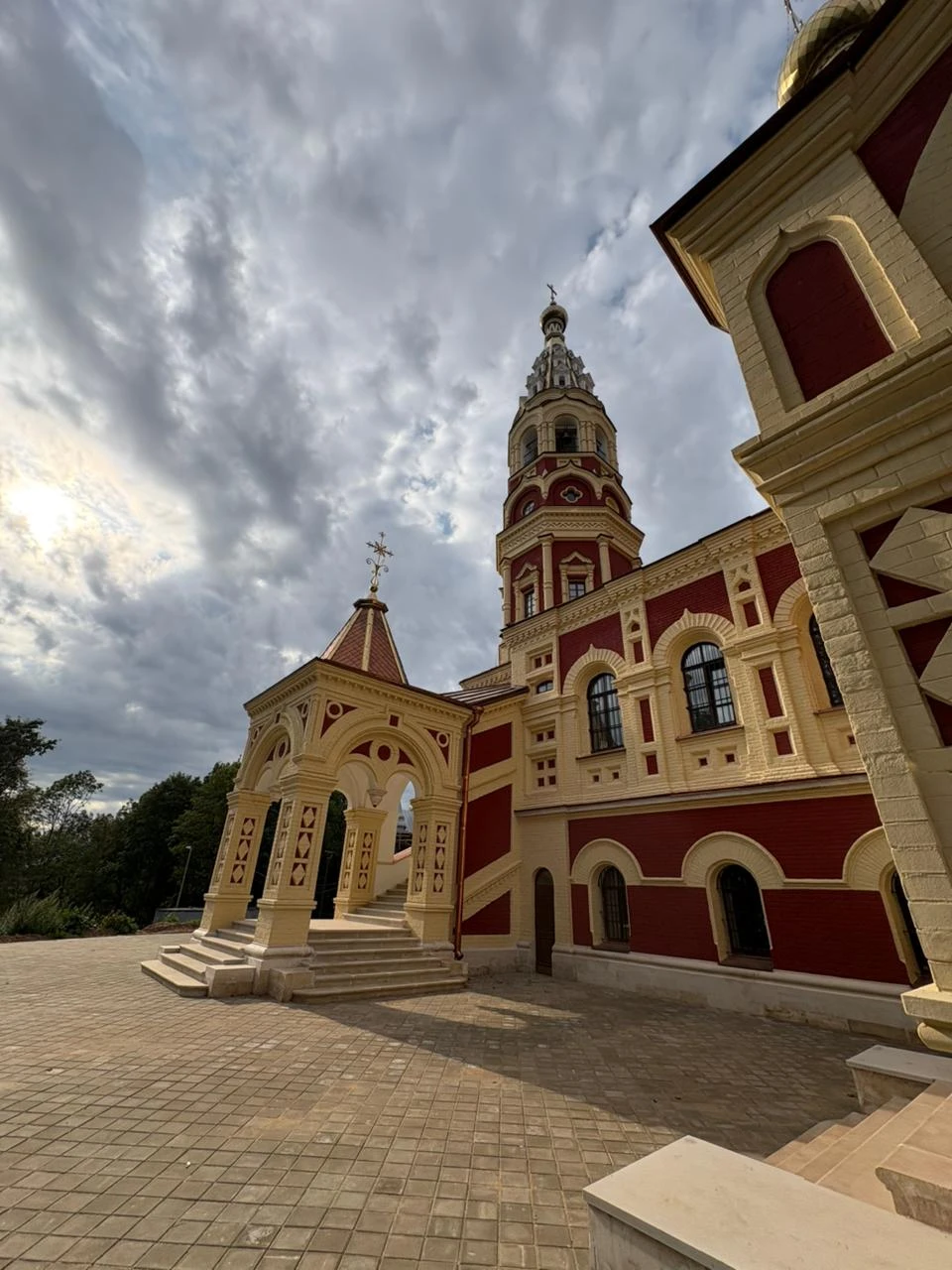 Усадьба Шереметевых в селе Высокое: по мотивам книг Булгакова (Елена)