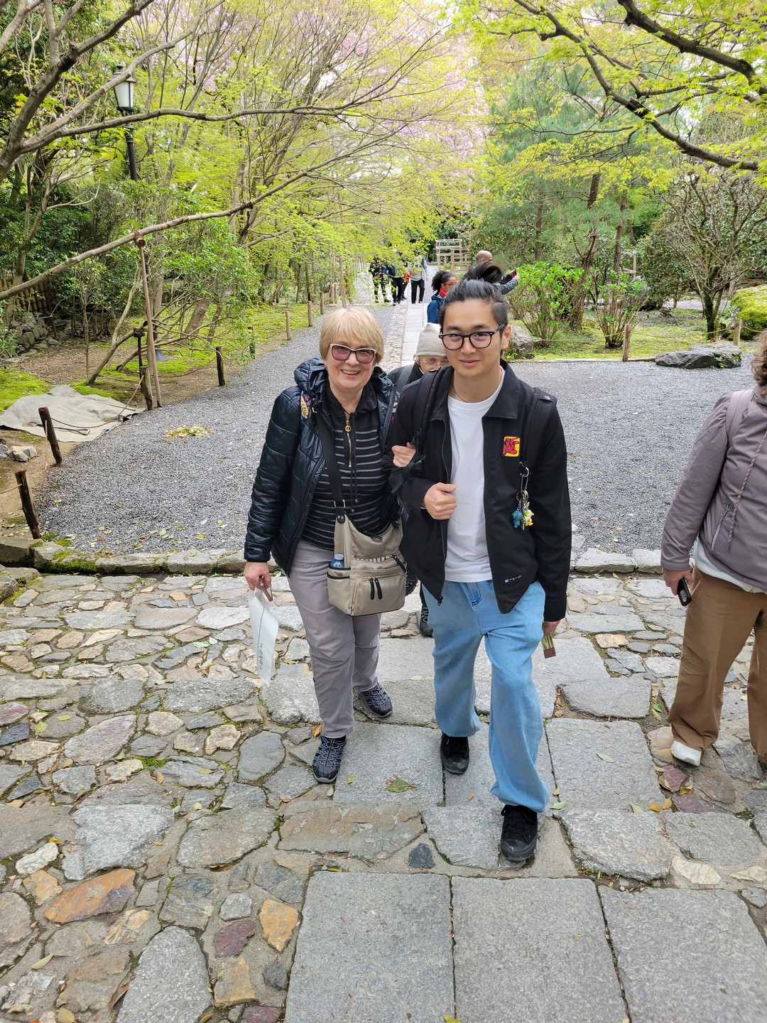 Культовые памятники Киото (Lolita)