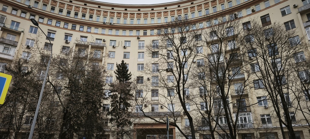 Мы всей семьёй, а именно: я, моя супруга, сын 21-ого года и дочка 12-ти лет решили