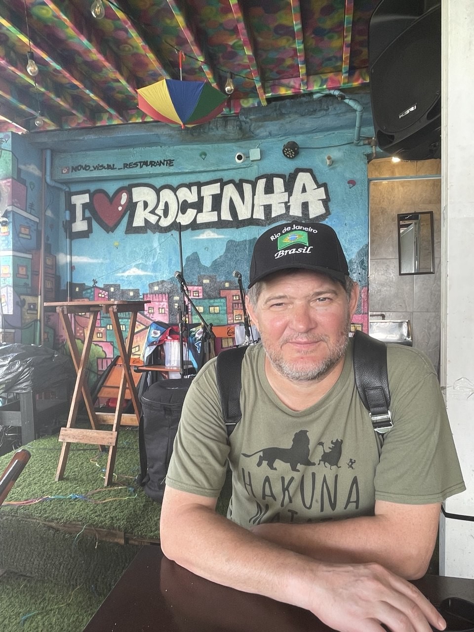 Очень рекомендую экскурсию в Росинью с Ниной. При встрече с первой минуты было такое чувство, что