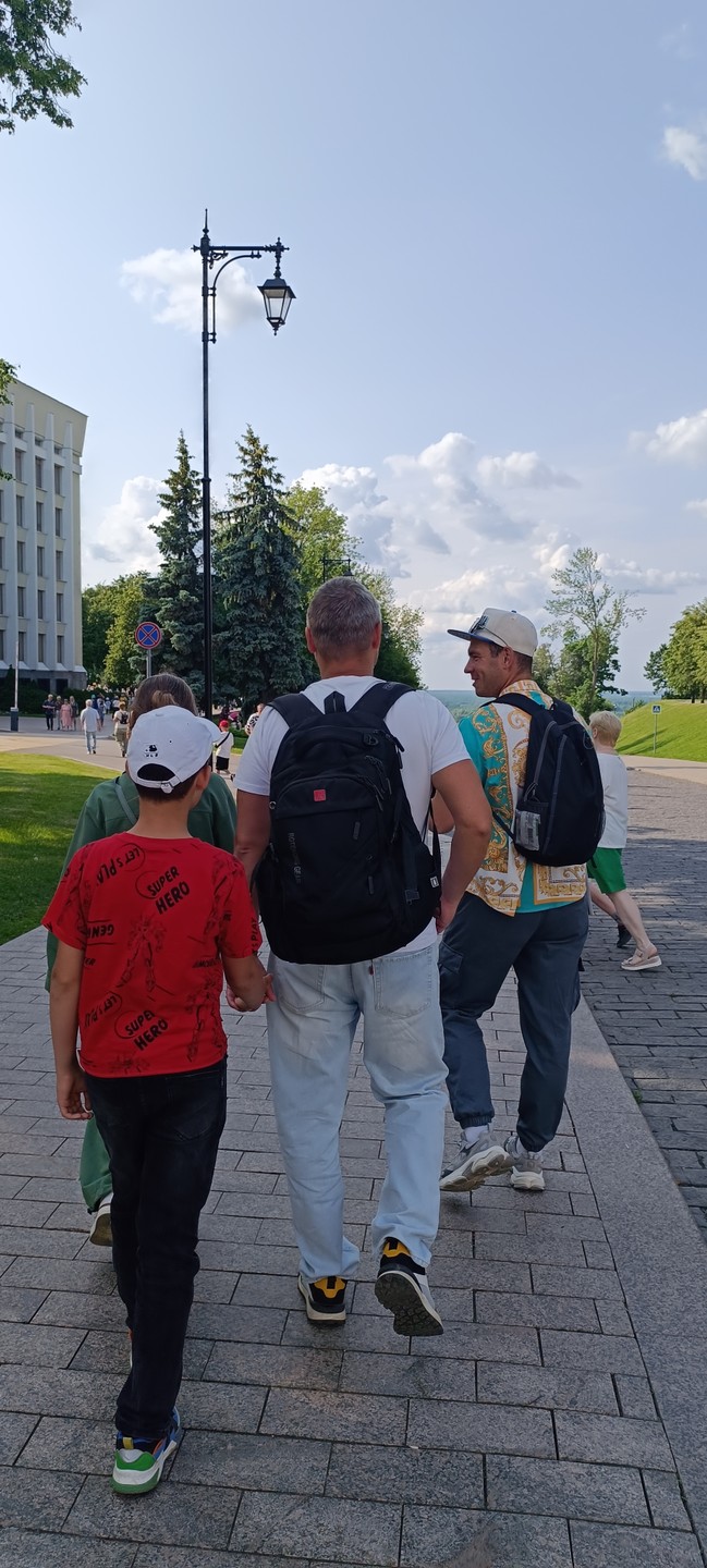 Сегодня Николай провел замечательную экскурсию для нашей семьи. Мы были вчетвером с детьми 11 лет. Экскурсия