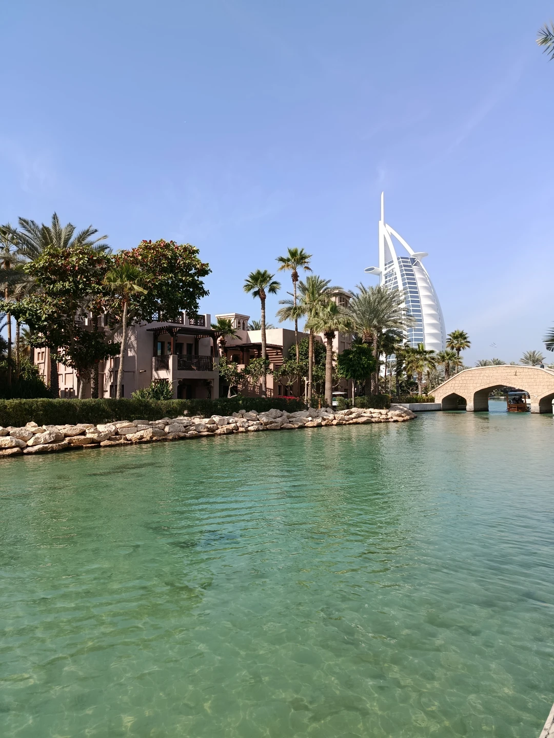 Очень понравилась индивидуальная экскурсия в Дубай из Фуджейры. Гид Ислам прекрасно владеет материалом, старается заинтересовать и