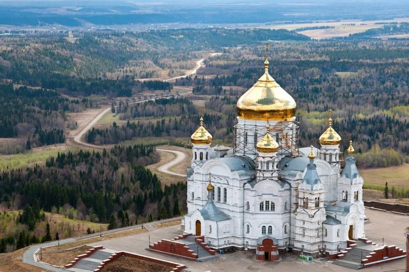 Путешествие к Белогорскому монастырю