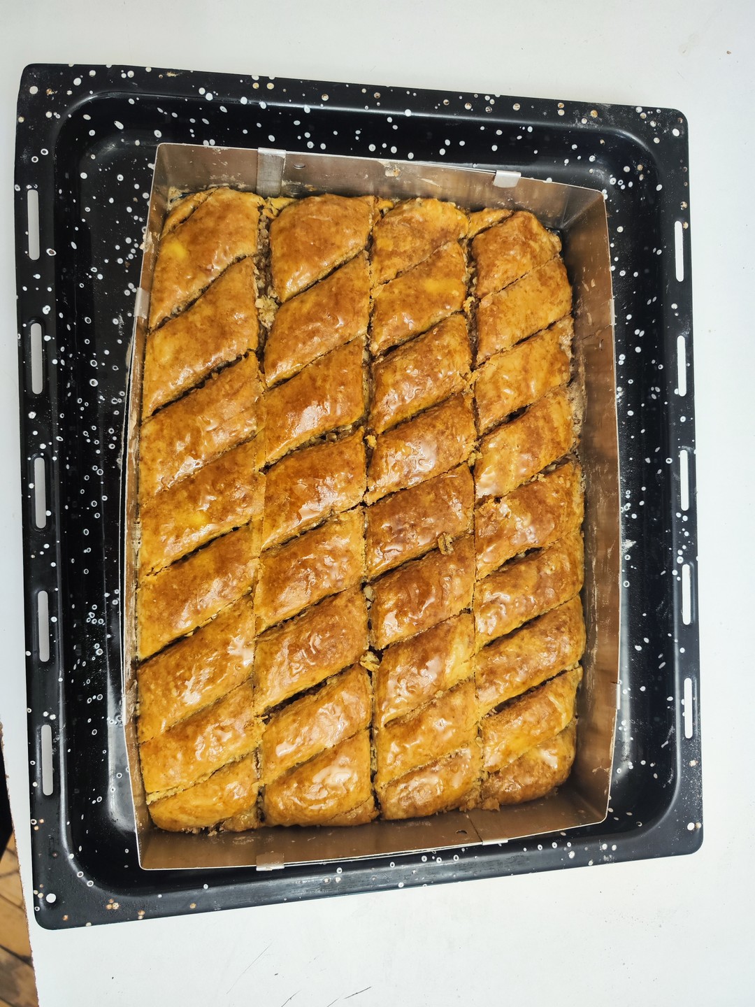 Мастер-класс по десертам армянской кухни - пахлава, гата и назуки своими руками (Сергей)