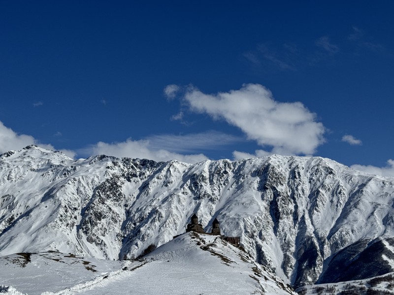 Спасибо большое команде, в частности гиду Рузане и водителю Вачо за интересную экскурсию. Ехать однозначно стоит