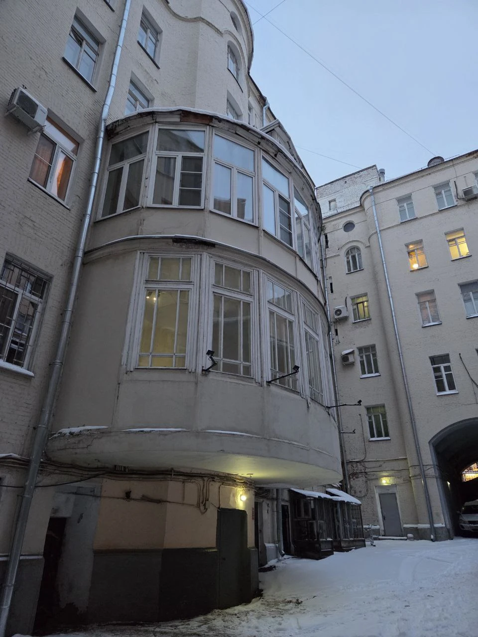 Благодарим за экскурсию!!! Два часа прошли незаметно, было очень интересно и весело. Услышали много нового о