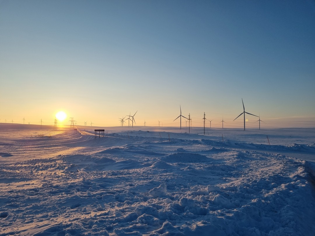 Индивидуальный подход, хорошая организация, посмотрели все запланированное, послушали истории про Териберку и окрестности. Все понравилось!