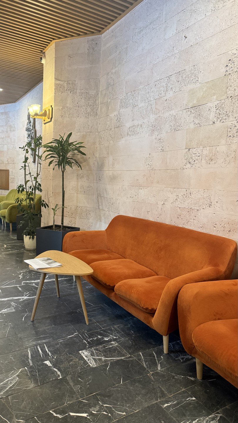 Второй раз на данной экскурсии и снова в восторге! Сергей потрясающий гид, побывать у него на