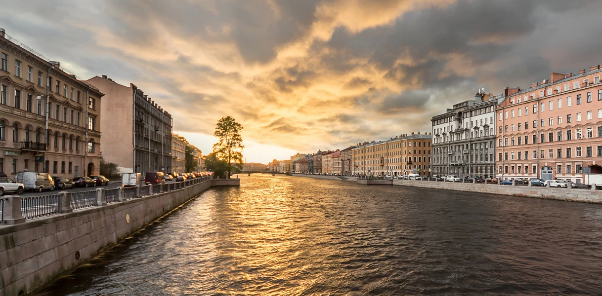 Главные до­сто­при­ме­ча­тель­но­сти Фонтанки