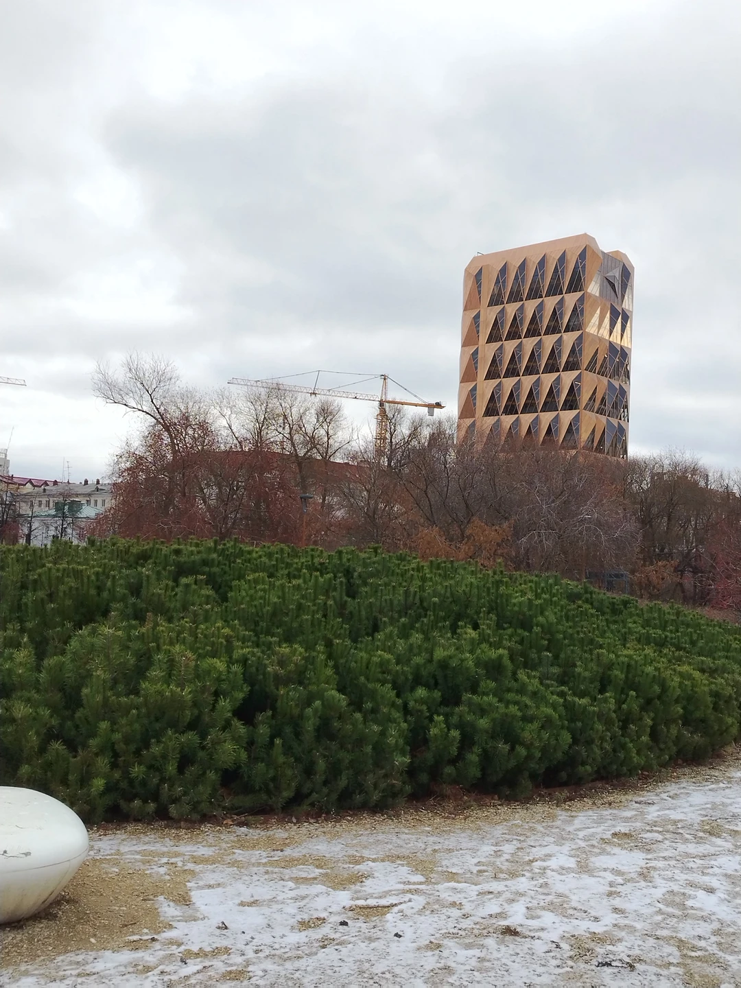 Понравилась информация о городе, о мостах, об архитектуре, экскурсовод демонстрировала фото старых эпох, было интересно проводить