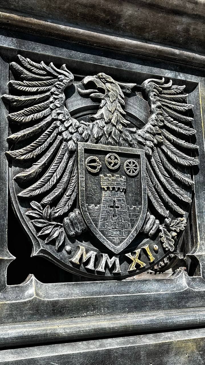 Роман и его экскурсия "к замку Гарибальди" очень понравились. Маршрут продуман удобно, Роман не надоедливый рассказчик