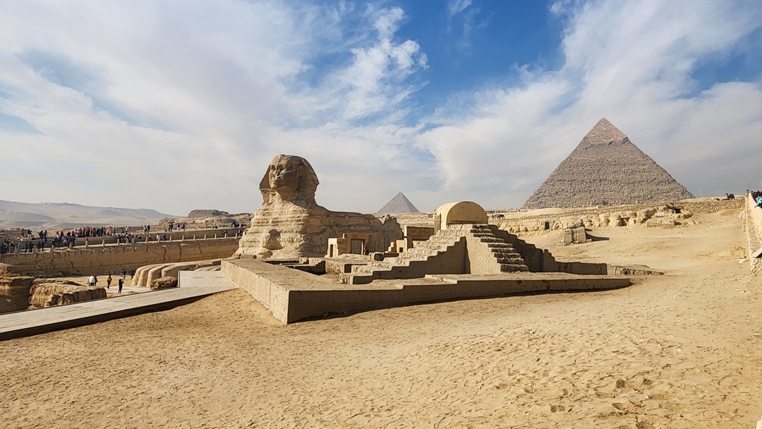 Спасибо водителю Хусе'йну и гиду Исаму (Саше) за проведение замечательной поездки и экскурсии. Благодаря координации получилось