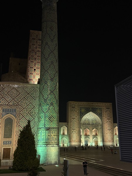 Спасибо большое Фарзоду за потрясающий день! Нам было очень интересно и приятно в вашей компании, обязательно еще вернемся