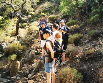Встреча, переезд в Чиралы, восстанавливающая практика, прогулка к морю