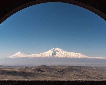 Арка Чаренца, храм Гарни, монастырь Гегард и «армянское море»
