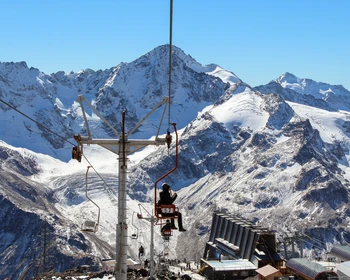 Чегет, Эльбрус и Поляна нарзанов