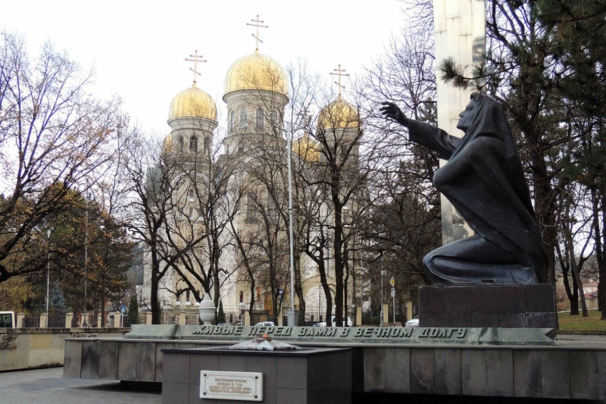 Фото 2 - Экскурсия: "Военно-патриотическая экскурсия по Кисловодску"