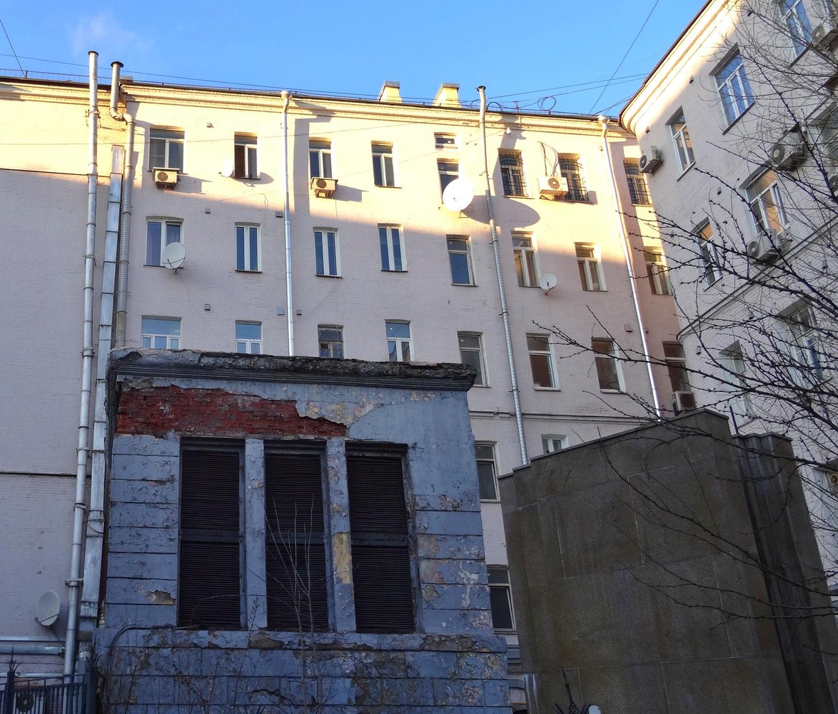 Проходные дворы Москвы (15/17)