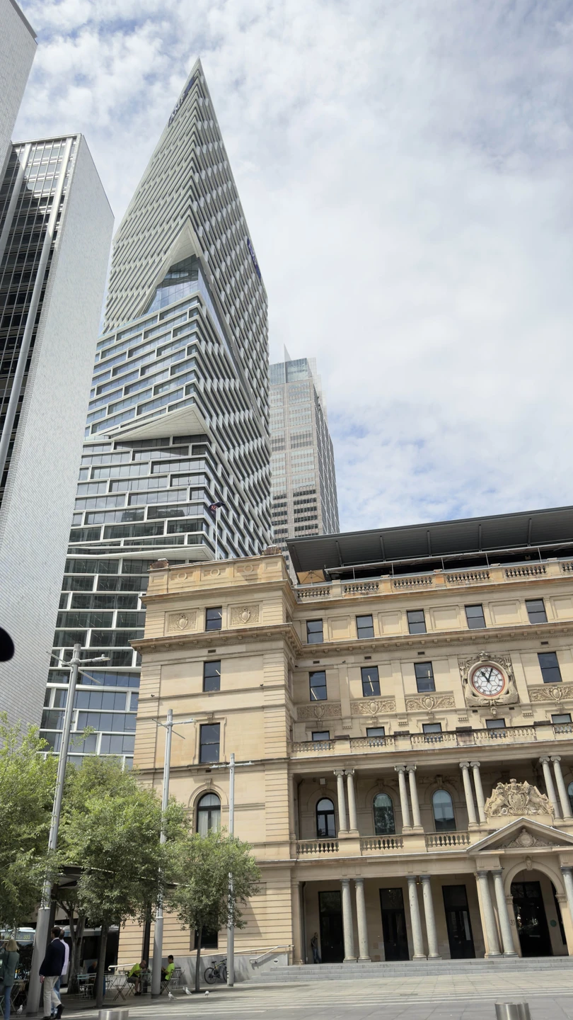 Экскурсия прошла на одном дыхании! Мы получили много рекомендаций по поводу отпуска, прогулялись красивым маршрутом, а