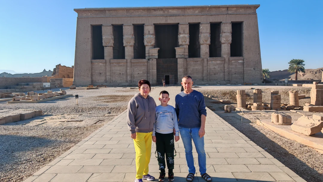 Здравствуйте. 19.11.2025 года состоялась наша поездка в Луксор, от организатора Таха. У нас был индивидуальный тур