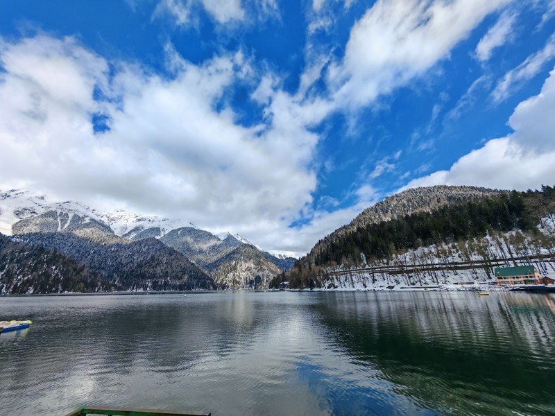 Ездили на экскурсию в начале марта, поездка в горы всем понравилось. Спасибо. Воздух, виды, природа все остальное в Абхазии не стоит внимания