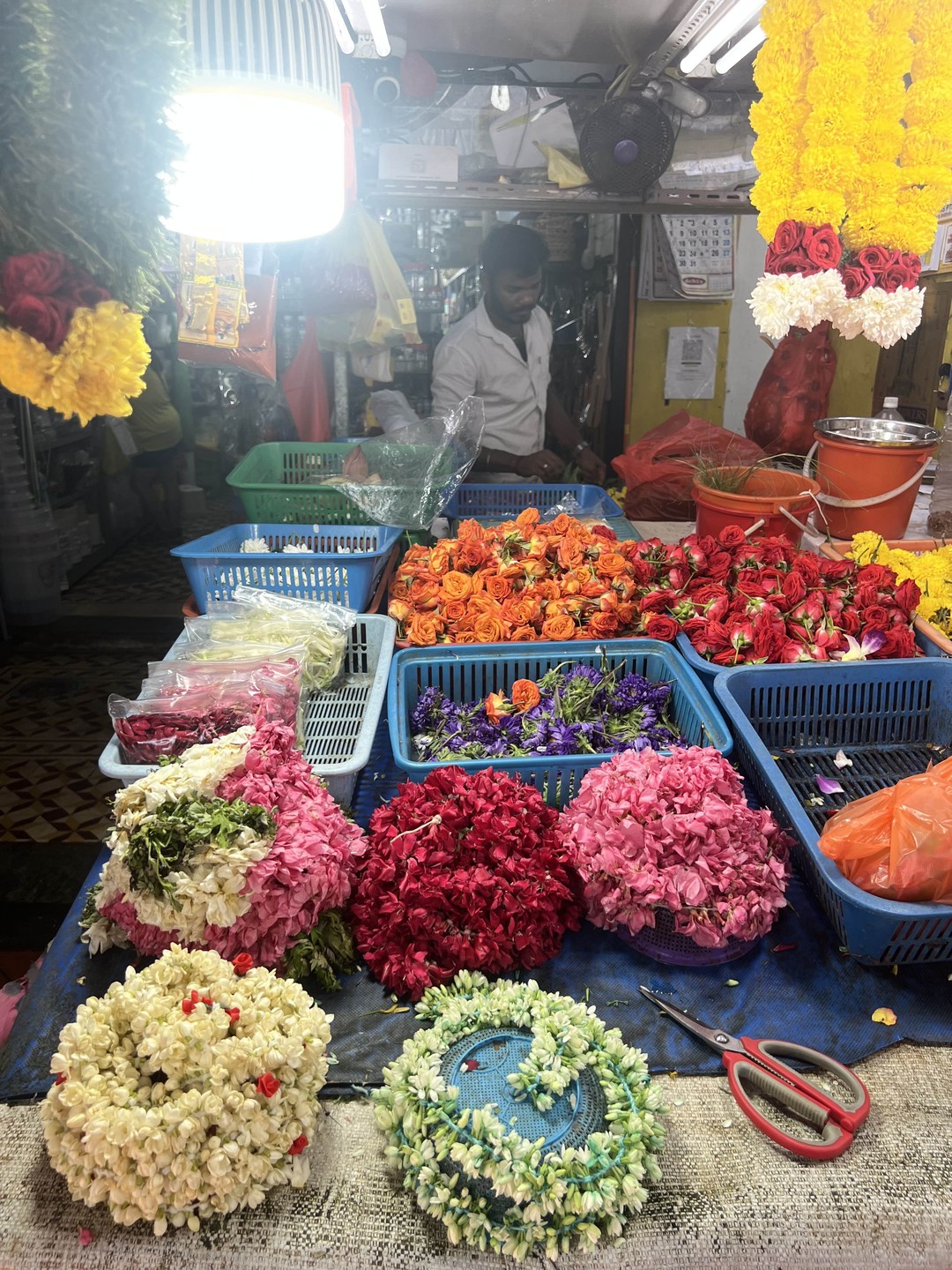 Прекрасная, лёгкая прогулка по этническим кварталам. Гиду Марине спасибо! Непринуждённая беседа, интересные локации, яркие фотографии. Во